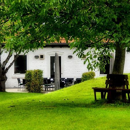 Nell-Breuning-Hotel Herzogenrath Buitenkant foto